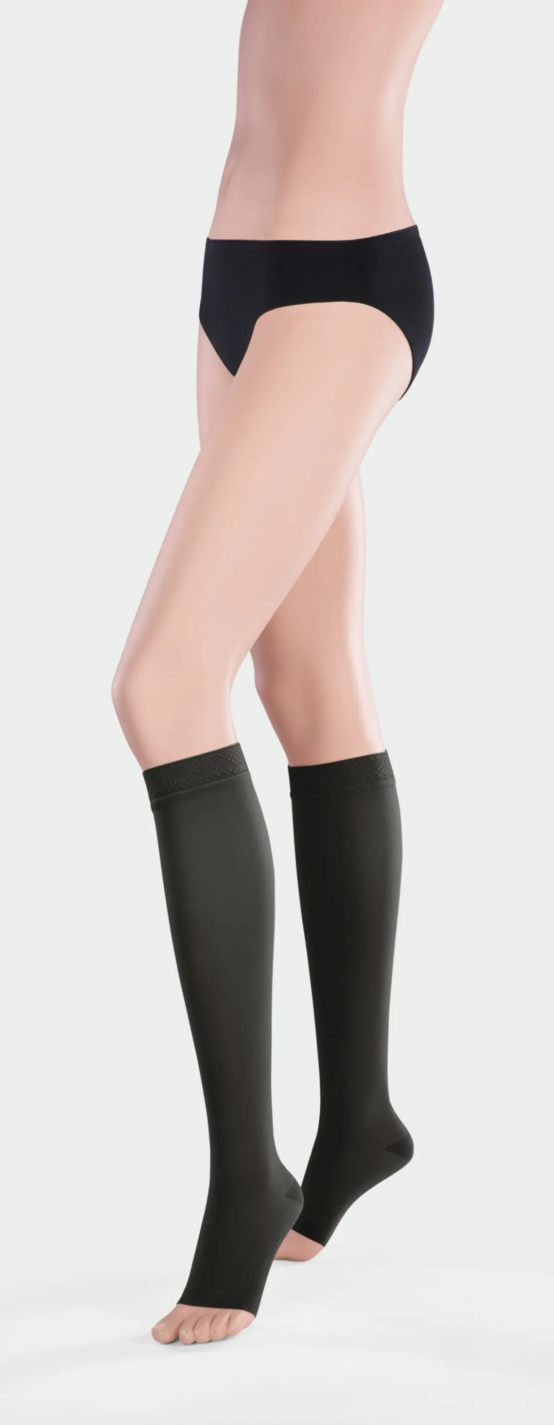3/4 чорапи за паякообразни и разширени вени, тромбози и при отоци в краката - дамски - черни - без покритие на пръсти