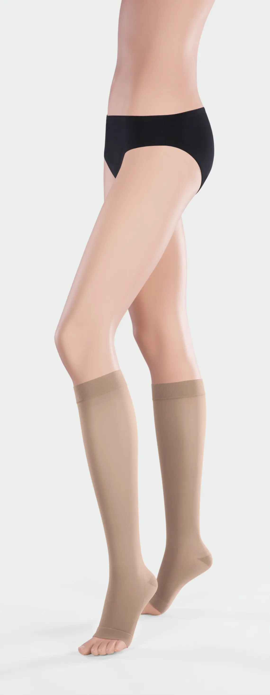 3/4 чорапи за паякообразни и разширени вени, тромбози и при отоци в краката - дамски - телесен цвят - без покритие на пръсти